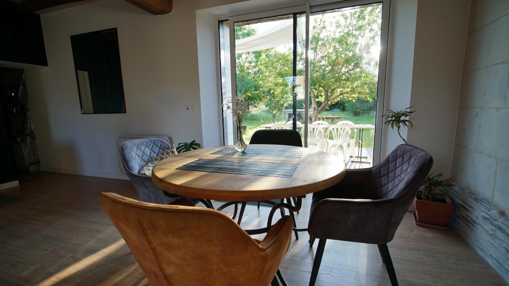 Apartamento La Longere La Menitré Exterior foto
